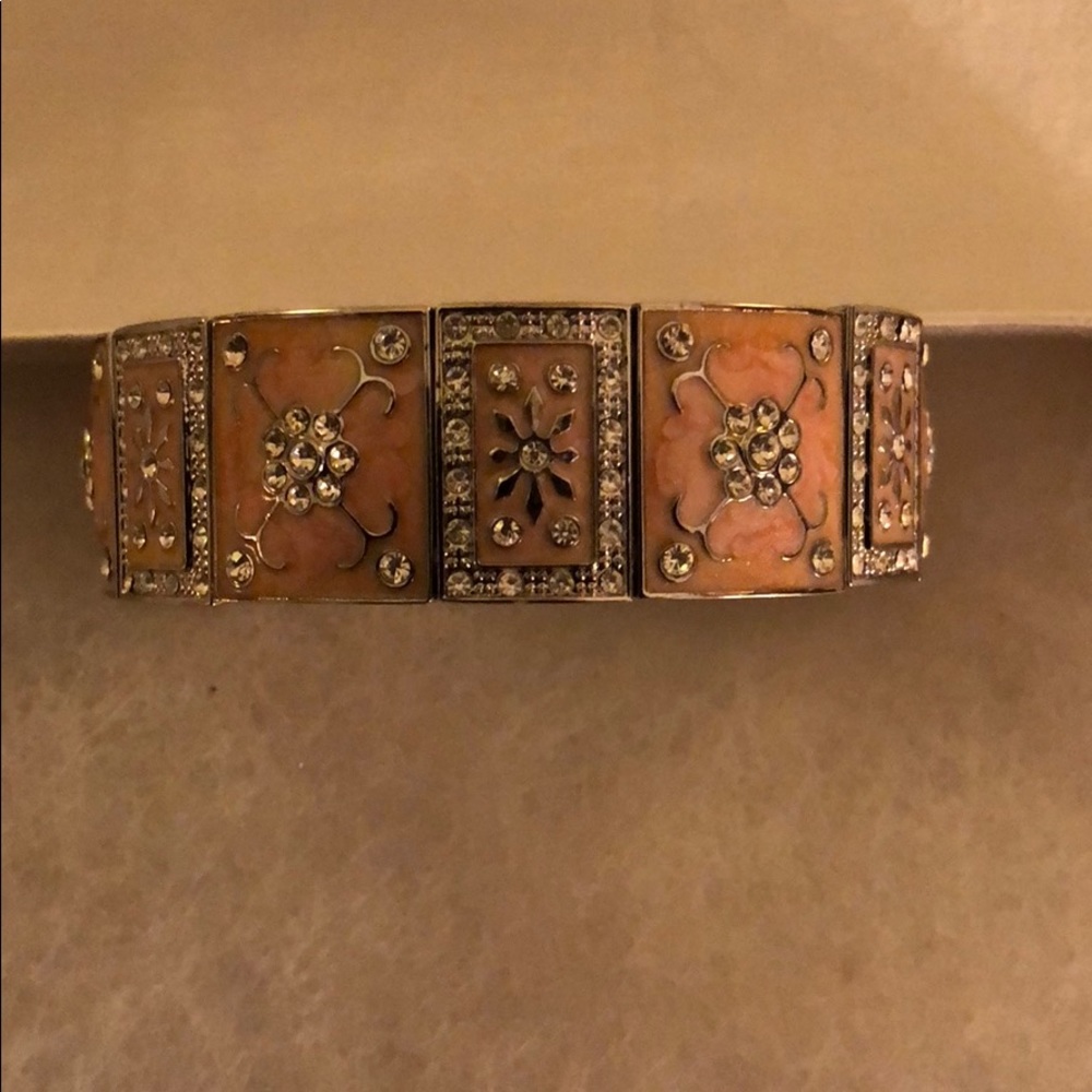 Beautiful enamel stretchy bracelet